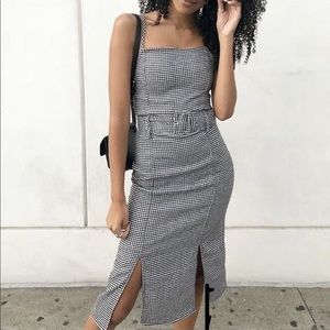 Eggie The Virgo Dress